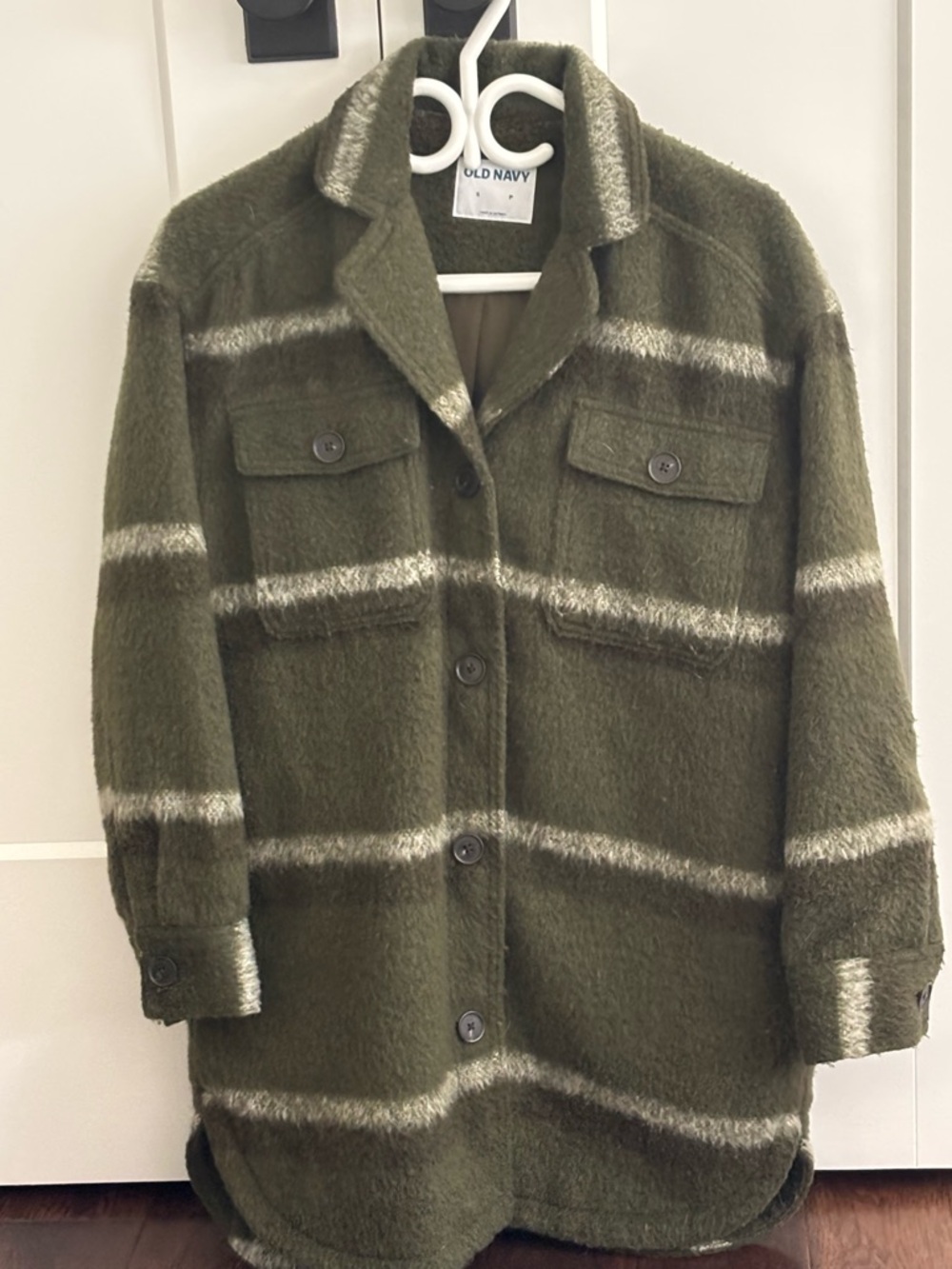 Old Navy Olive Stripe Shacket Jacket - Women - Picture 2 of 3